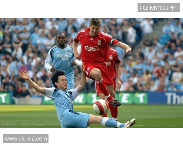 足球明星与古代名人跨时空对话的奇妙碰撞与视觉盛宴